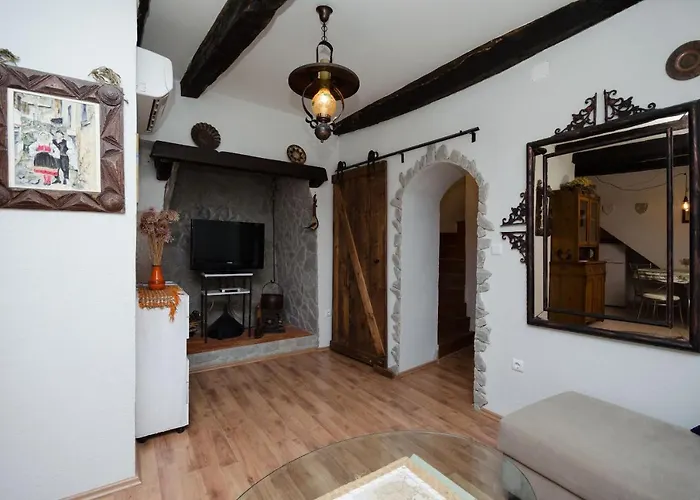 Apartment Under Ancient Roofs Vrbnik (Primorje-Gorski Kotar)