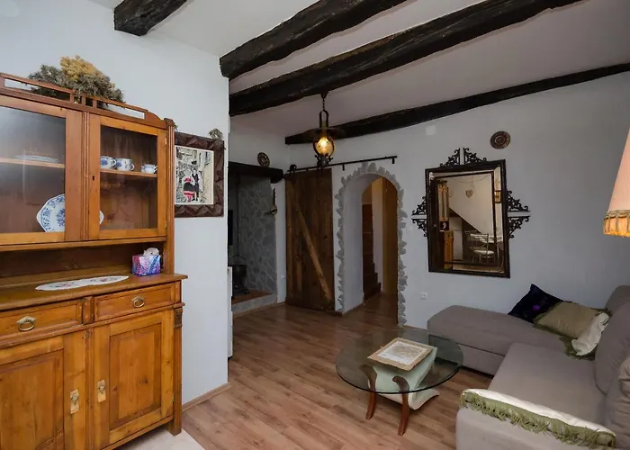 Under Ancient Roofs Apartment Vrbnik (Primorje-Gorski Kotar)